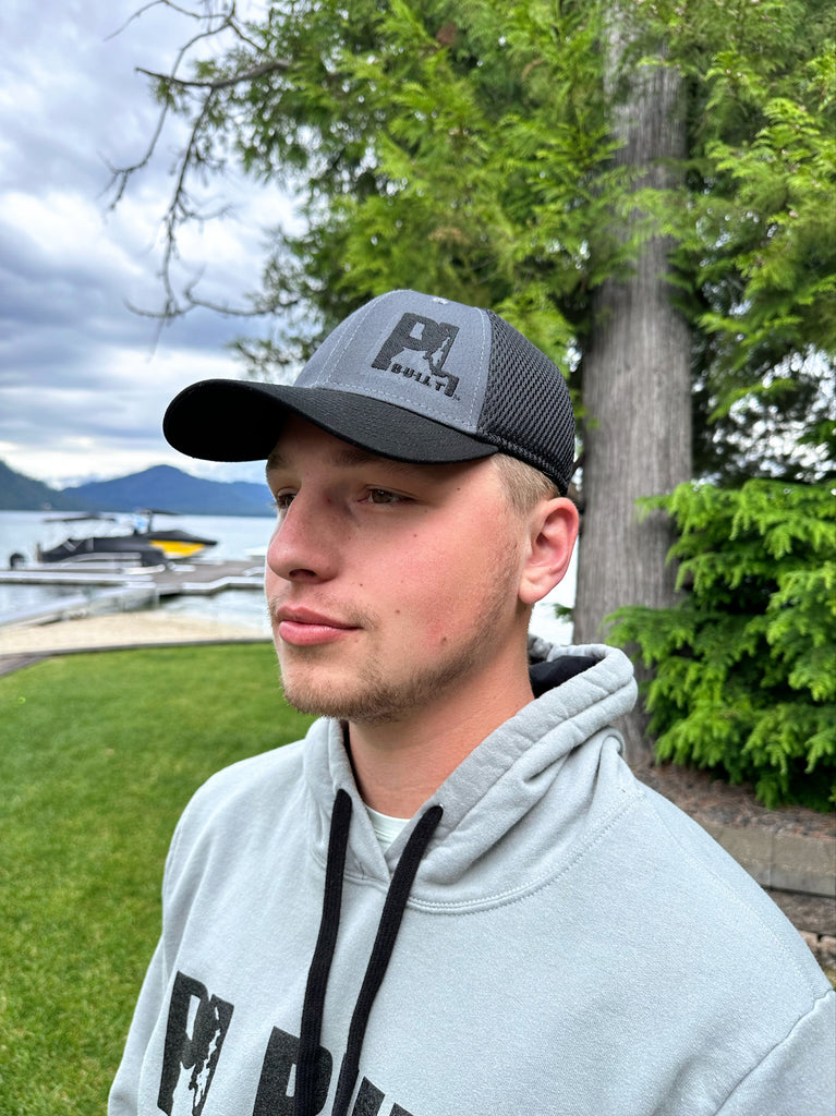 Charcoal/Black Snapback New Era Mesh Cap